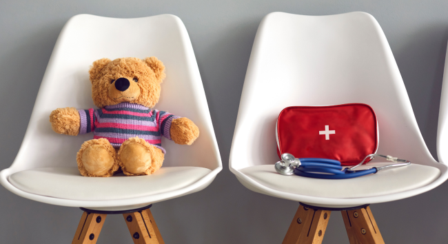 Parents First Aid: The Importance of Online First Aid Courses for Moms and Dads